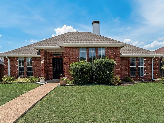 2nd image of 419 N Winding Oaks Dr