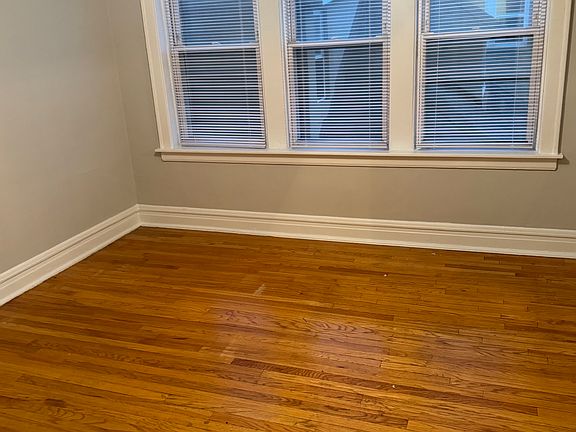 4th image of 6242 N Washtenaw Ave APT 2