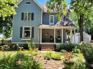 309 E Washington St, Carlock, IL 61725