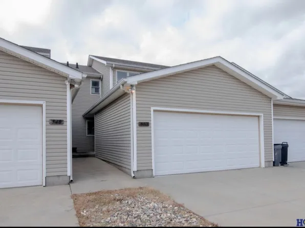 550 Lakeside Dr, Lincoln, NE 68528