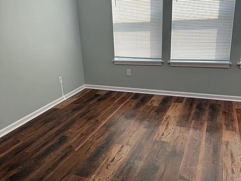 2264 Malone Ave — Photo 4
