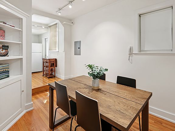 5th image of 3135 Pacific Ave APT 3