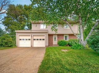 2212 Open Meadow Cir, Bridgeville, PA 15017