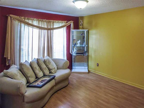 4th image of 4311 Hollow Hill Dr