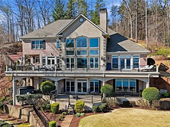 8970 Fields Way, Gainesville, GA 30506