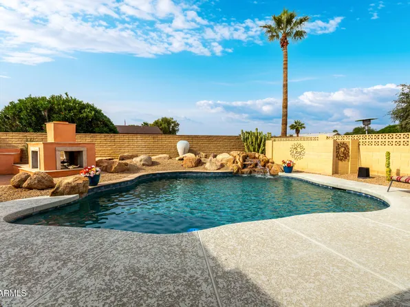 9832 N 102nd Drive, Sun City, AZ 85351