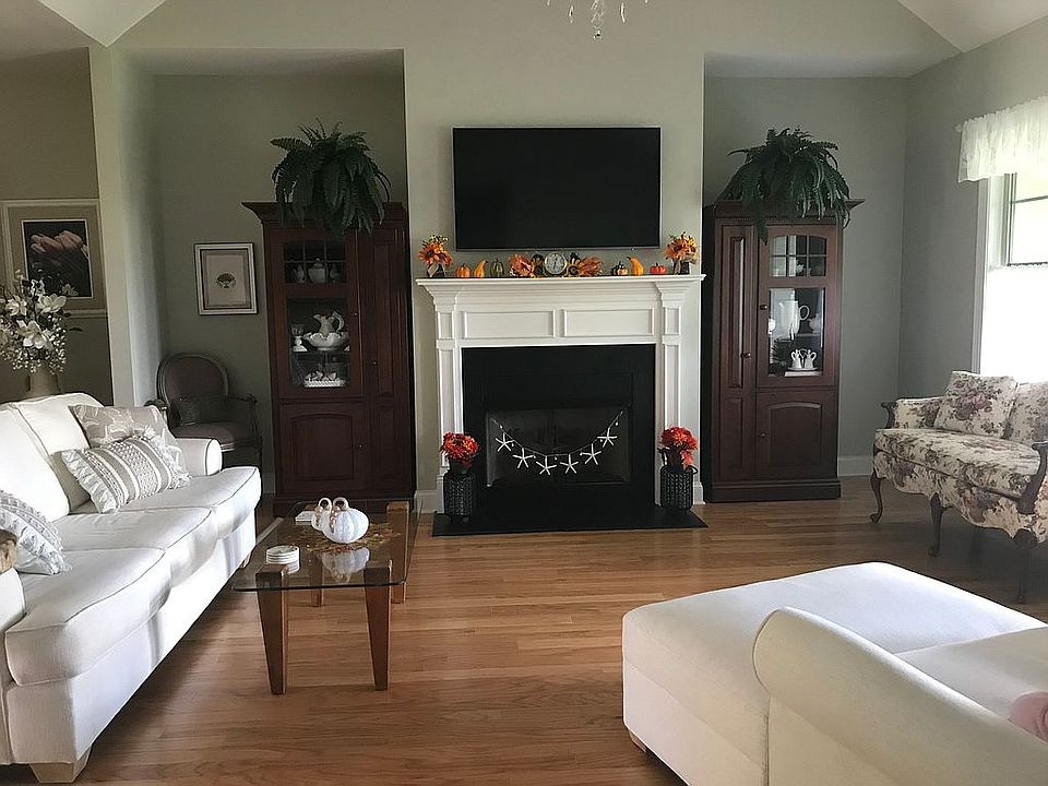 1st image of 4184 Cambridge Cove Cir SE Unit 2
