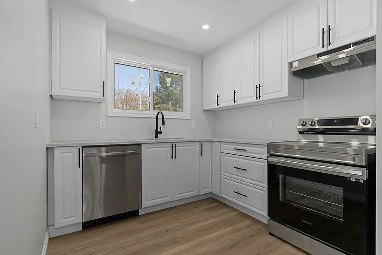 1199 Montreal St #1 — Photo 7