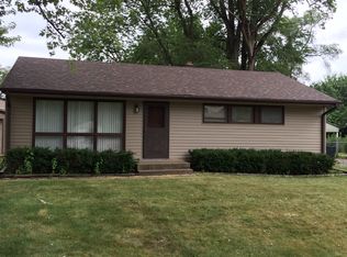 9519 Gary Dr, Machesney Park, IL 61115