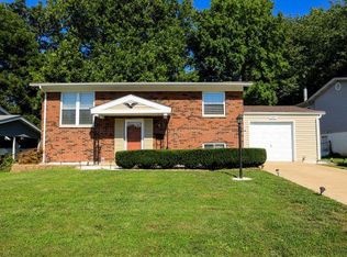 5247 Ville Maria Ln, Hazelwood, MO