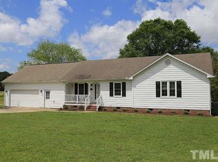 105 Windwood Ct, Clayton, NC 27520