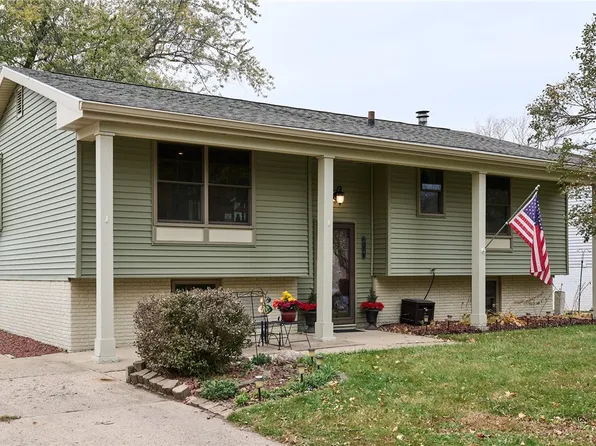 3714 SE 10th St, Des Moines, IA 50315