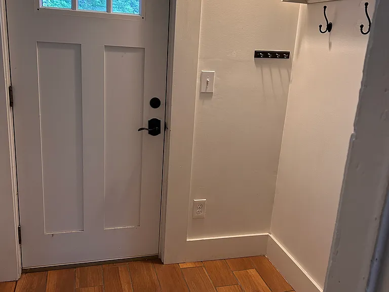 228 Maple St — Photo 7