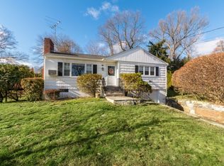 143 Alpine St, Stamford, CT 06905