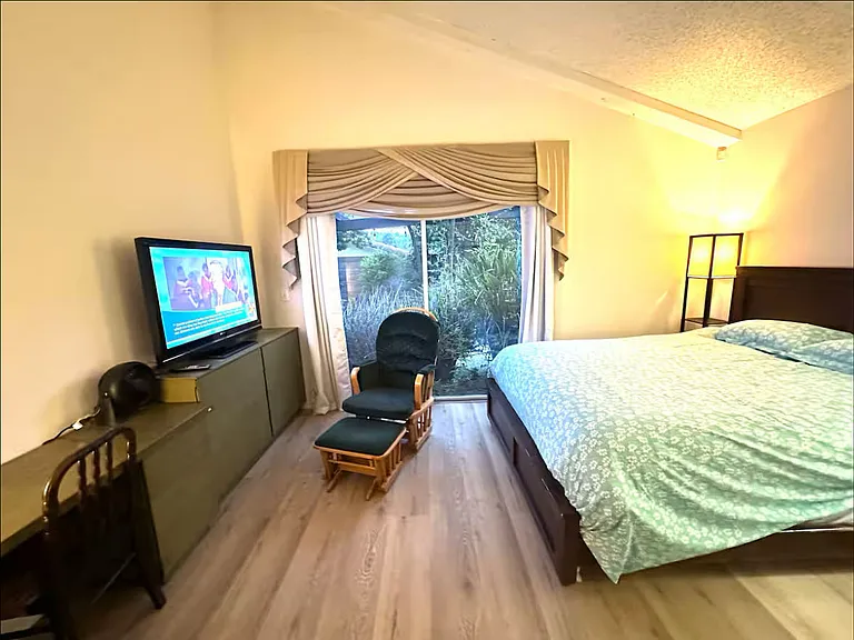 2422 Rio Branca Dr — Photo 8
