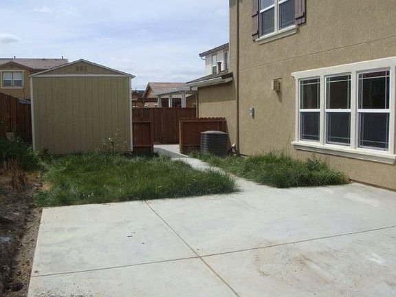 4th image of 2776 Briscoe Ct