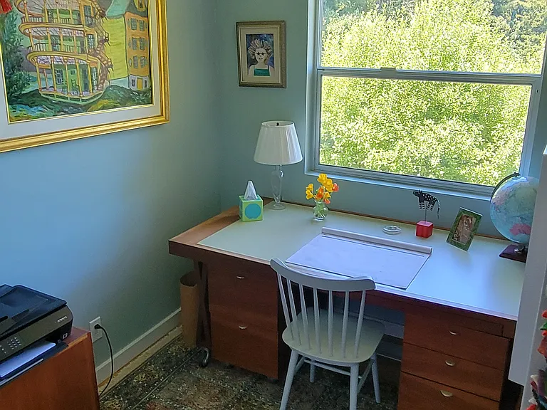 40 Birch St — Photo 9