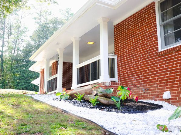 (undisclosed Address)