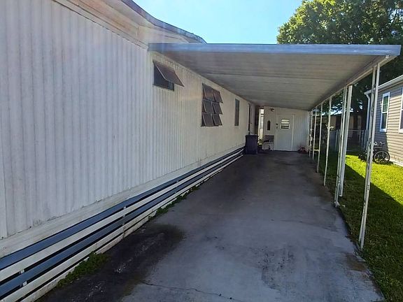 2nd image of 2815 Wagon Wheel Cir