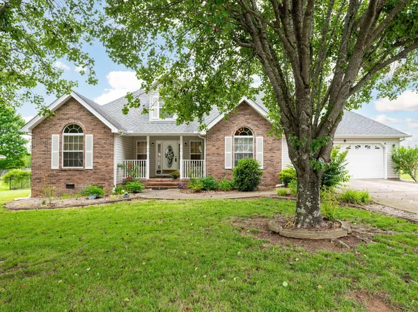 627 Cardinal Rd, Ringgold, GA 30736