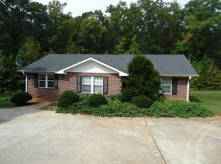 260 Big Oak Cir, Athens, GA 30605