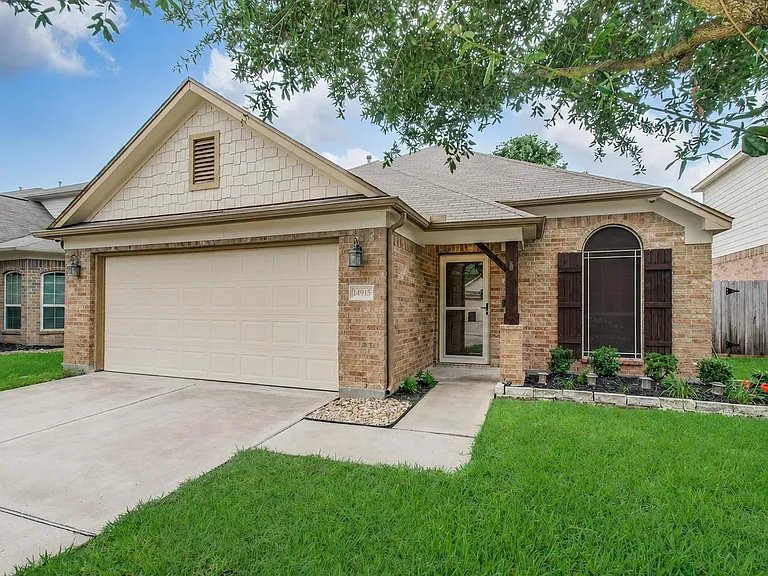 14915 Calico Heights Ln — Photo 2