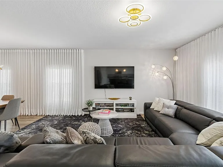 4023 Gardenia Ave — Photo 9