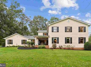 9602 Heather Green Dr, Manassas, VA 20112