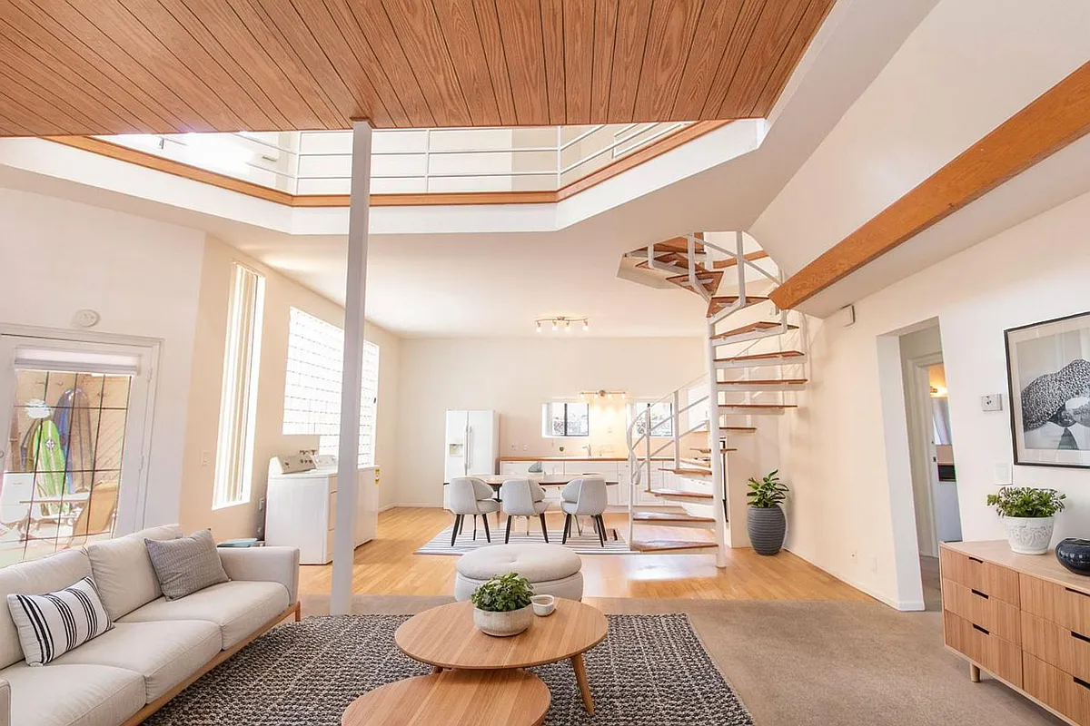 Building Photo - 2171 Sunset Cliffs Blvd #C