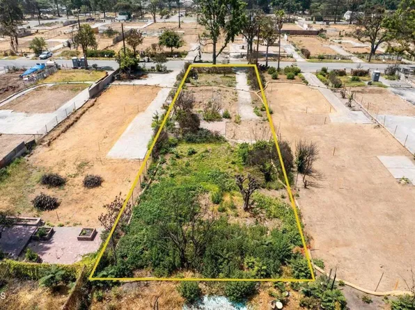 389 W Mendocino St, Altadena, CA 91001