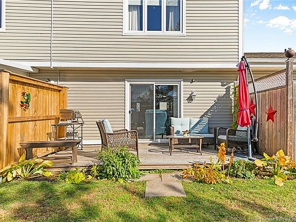 3rd image of 208 Virginia Ave #111