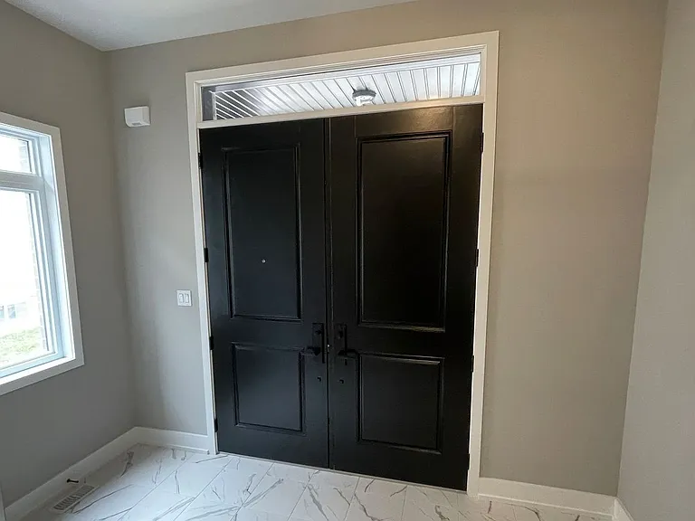87 Doon Creek St — Photo 15