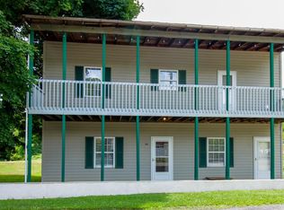 554 Va Highlander Rd, Sugar Grove, VA 24375