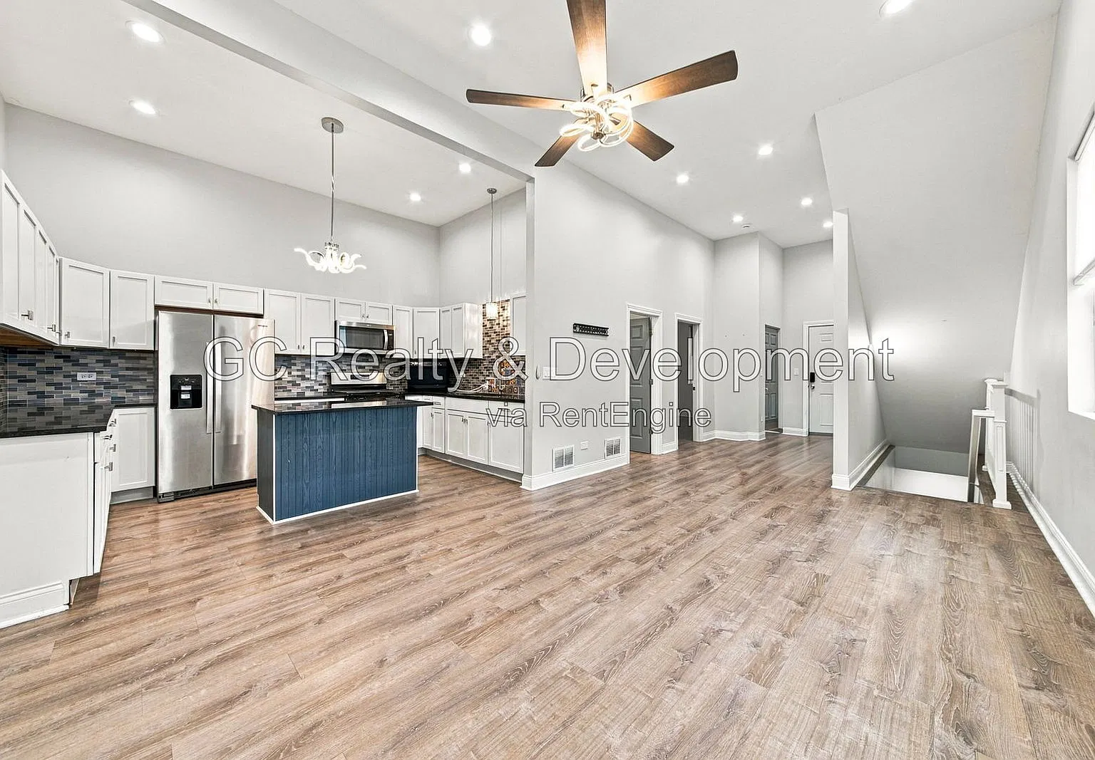 3 bed, 3.0 bath, 1443 sqft, $3,495 — Photo 2