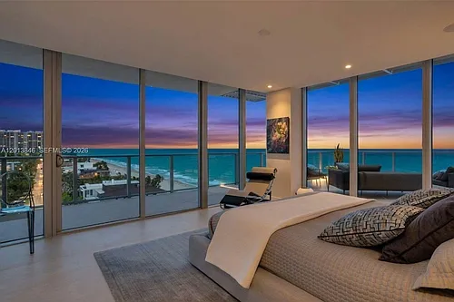 2200 N Ocean Blvd Photo 1