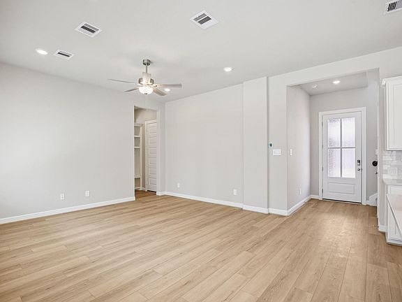 6th image of this home