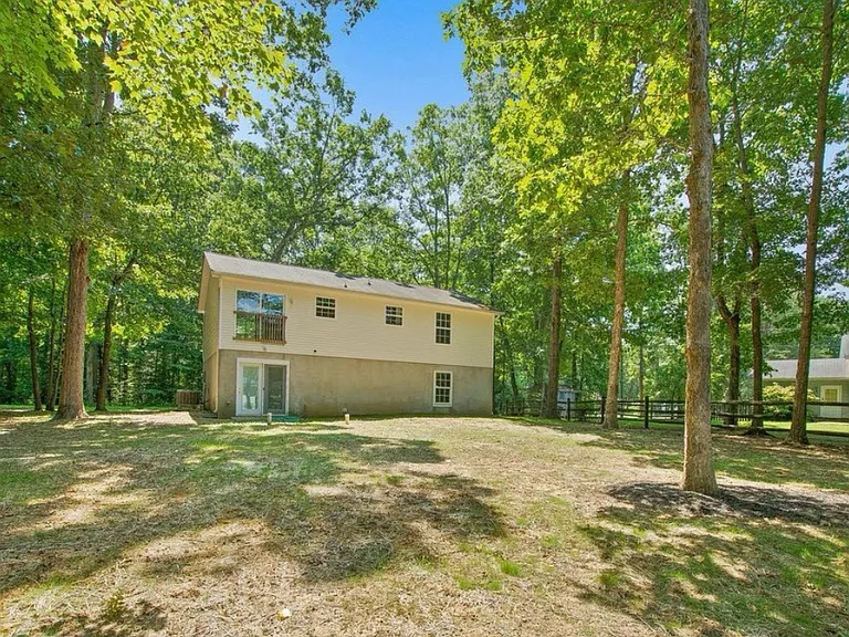 12509 Catalina Dr — Photo 10