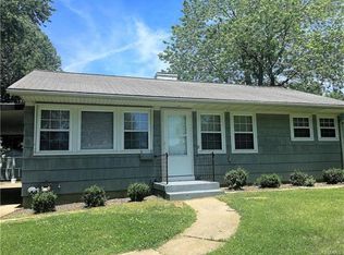 9 Mariknoll Dr, Belleville, IL