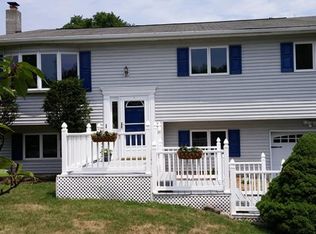 6 Plymouth Rock Ct, Washingtonville, NY