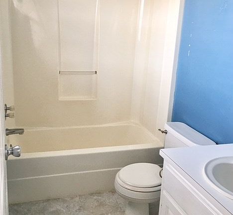 5th image of 4925 McPhail St