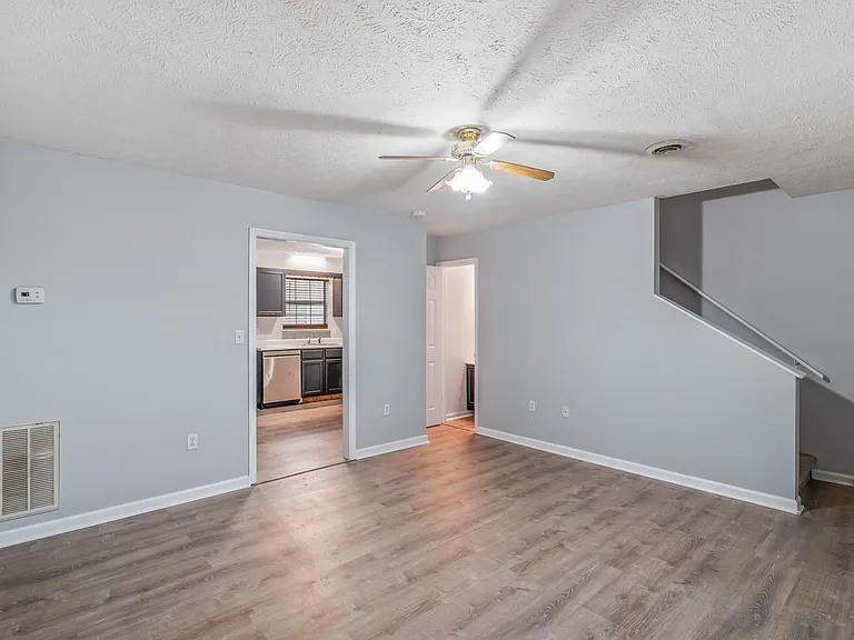 5203 Cub Cir #1 — Photo 1