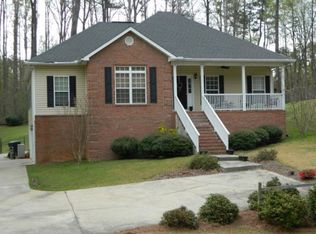 6165 Peake Rd, Macon, GA 31220