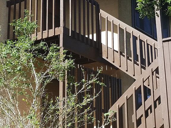 Upper Level Unit