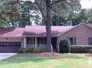 5615 Wood Ridge Rd, Wilmington, NC 28409