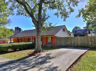 10214 Winding Trail Rd, La Porte, TX 77571