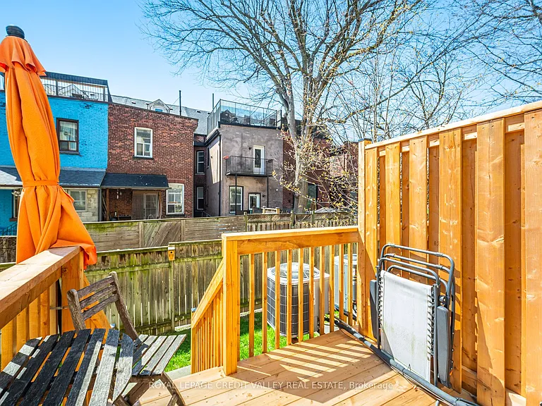 88 Carr St #Townhouse 21 — Photo 18