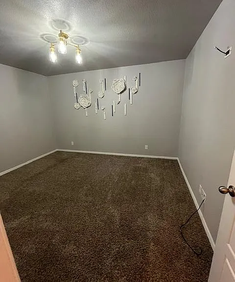 409 Sonaran Ct — Photo 9