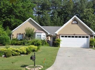 939 Heartwood Cir, Lawrenceville, GA 30043