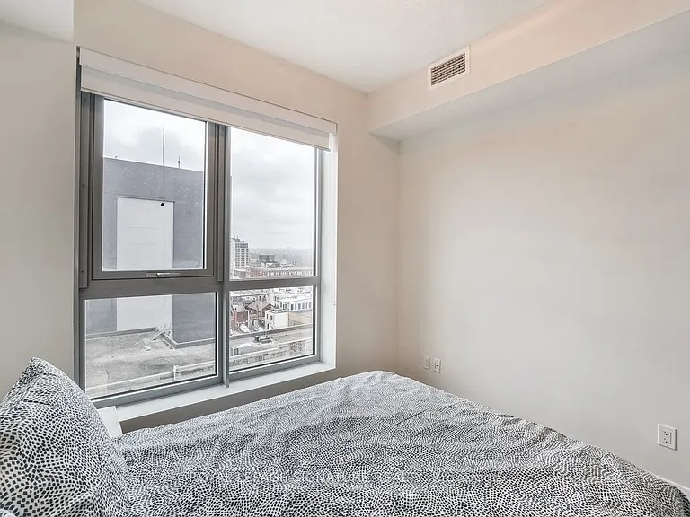 60 Frederick St #811 — Photo 21