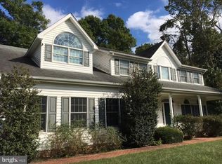 6030 Exchange Dr, La Plata, MD 20646